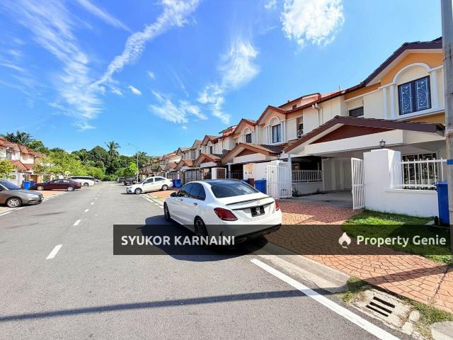 Terraced House for sale in Petaling, Alam Impian