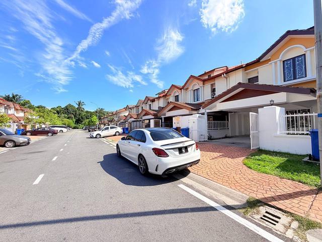 Terraced House for sale in Petaling, Alam Impian