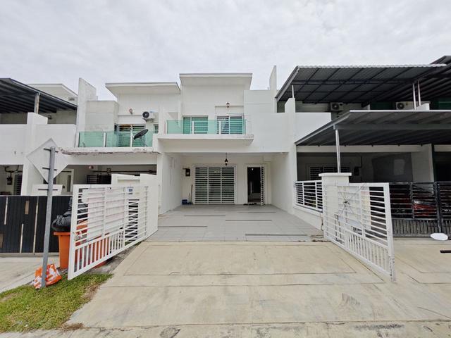 Terraced House for sale in Sendayan Village, Negeri Sembilan