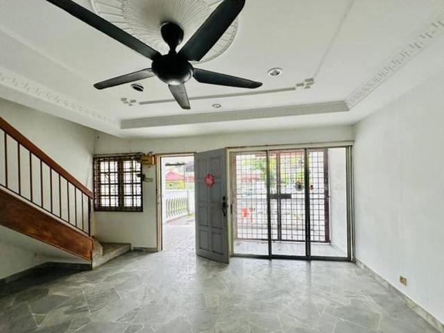 Terraced House for sale in Langat, Selangor