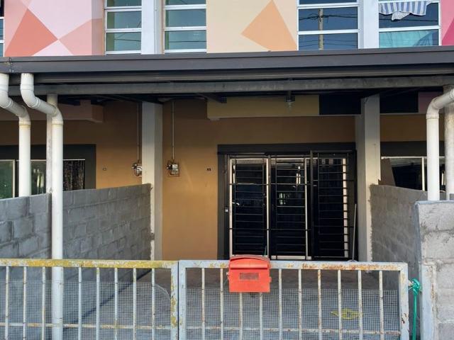 House for rent in Kampung Bolong, Bahagian Pantai Barat