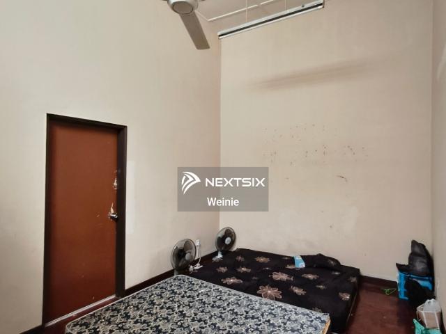 Residential House for sale in Ulu Tiram, Johor