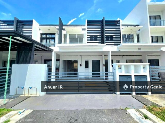 Terraced House for sale in Tanjong Sepat, Selangor