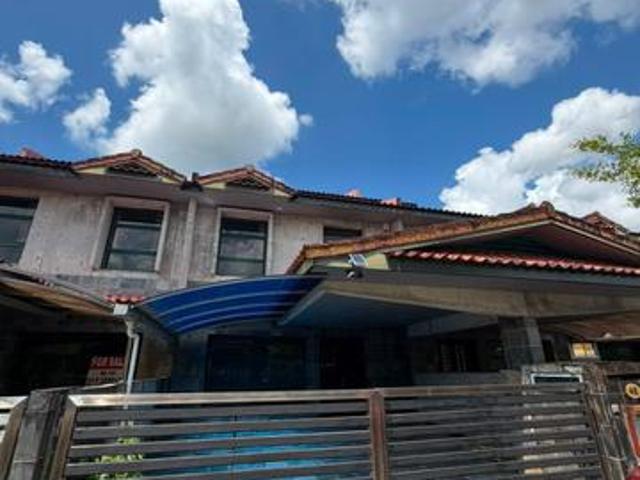 Terraced House for rent in Kuching, Sarawak