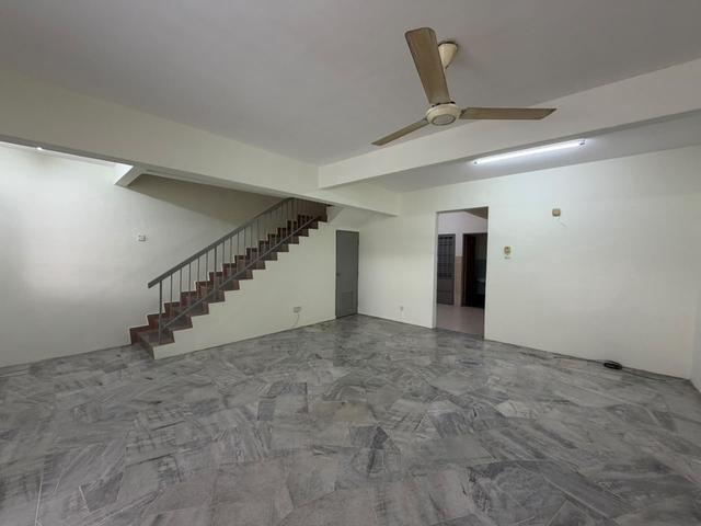 Terraced House for rent in Kulai