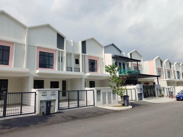 Terraced House for sale in Sendayan Village, Negeri Sembilan