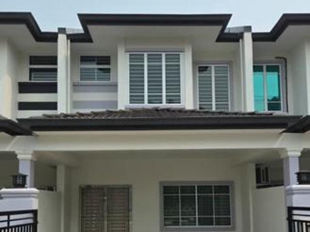 Terraced House for sale in Samarahan, Kota Samarahan