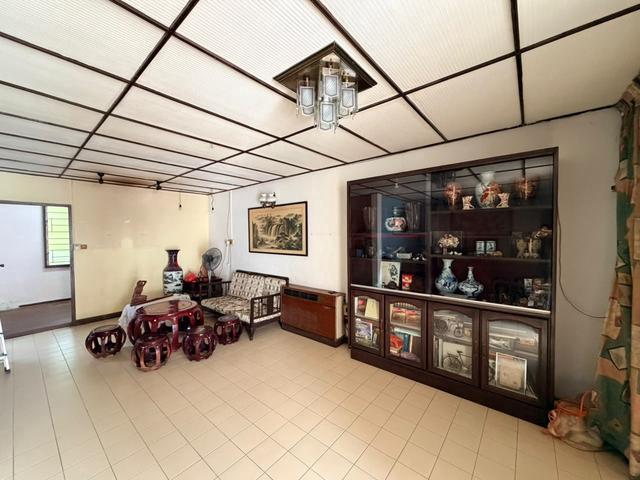 Terraced House for sale in Kuching, Bahagian Kuching