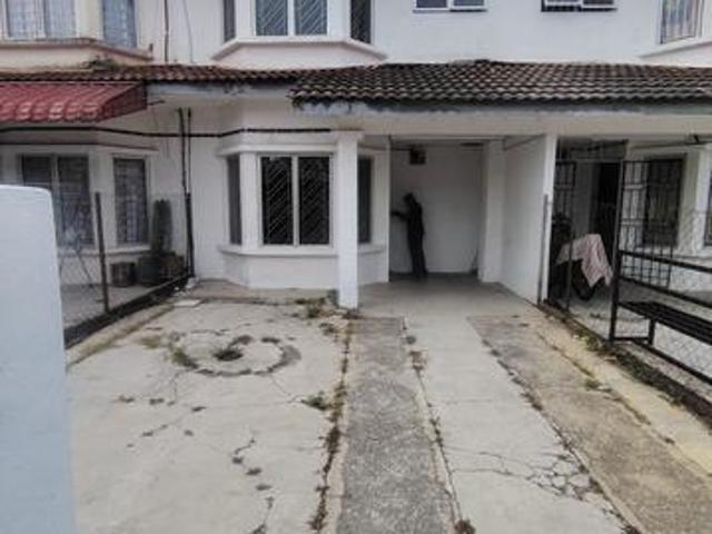 Serviced Residence for sale in Port Klang, Selangor