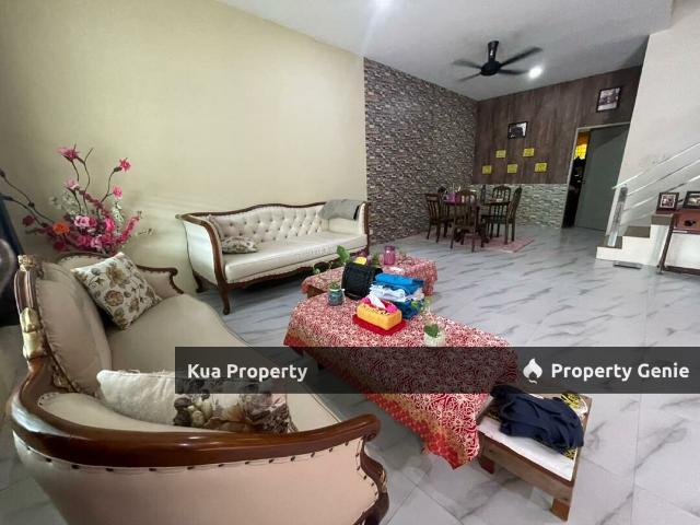 Terraced House for sale in Kuching