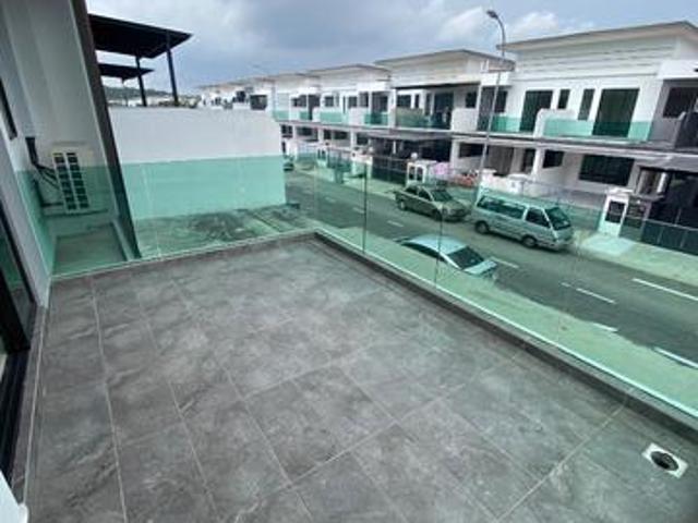 Terraced House for sale in Ulu Tiram, Johor