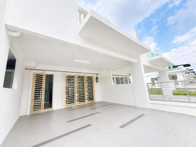 Terraced House for sale in Bandar Sri Sendayan, Seremban