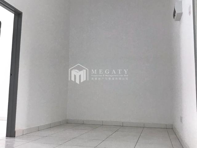 House for rent in Taman Ungku, Johor Bahru