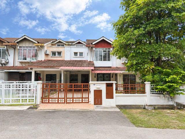 Terraced House for sale in Petaling, Alam Impian