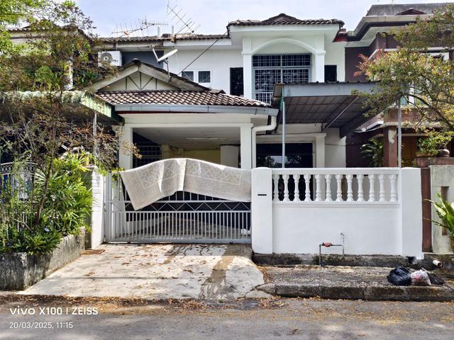 Terraced House for sale in Wellesley, Penang