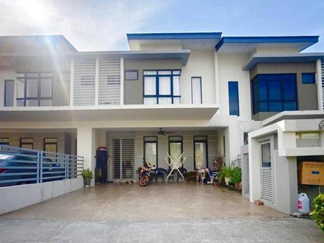 Terraced House for sale in Tanjong Sepat, Selangor