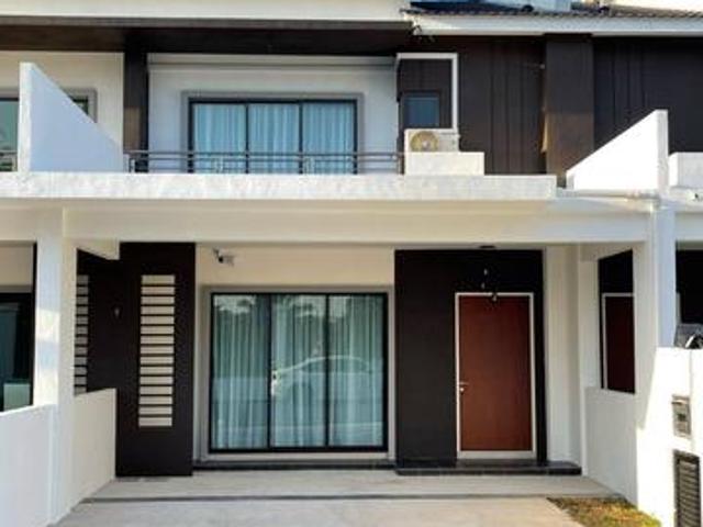Terraced House for sale in Wellesley, Penang