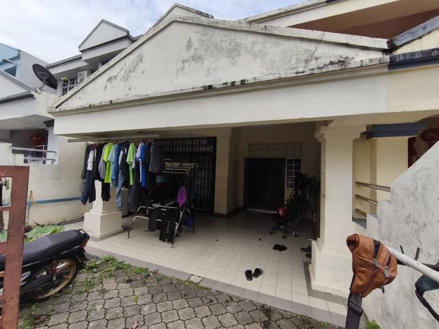 Terraced House for sale in Gelang Patah, Iskandar Puteri