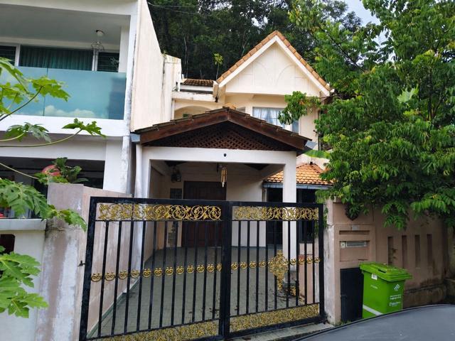 Terraced House for sale in Country Heights Damansara, Kuala Lumpur