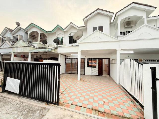 Terraced House for sale in Port Klang, Selangor