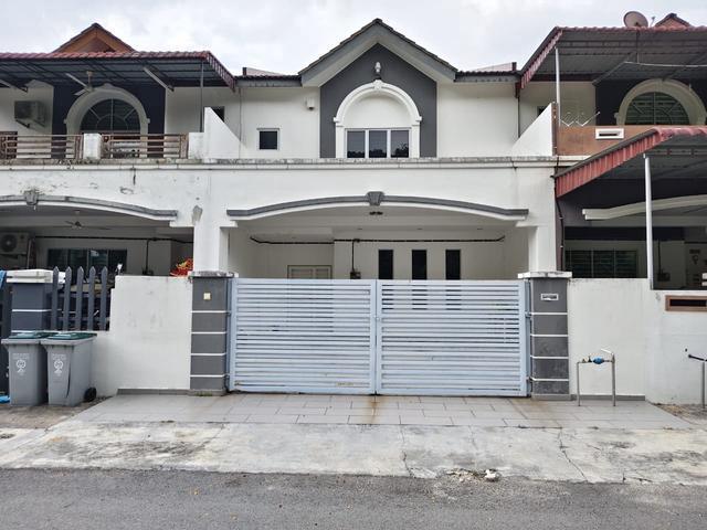 Terraced House for sale in Sendayan Village, Negeri Sembilan
