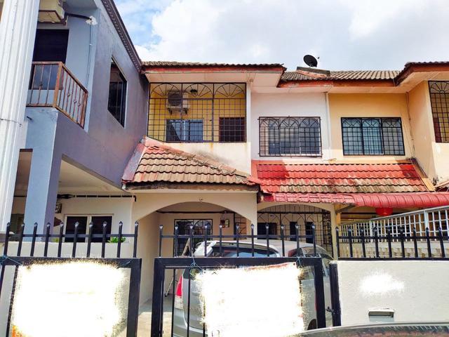 Terraced House for sale in Langat, Selangor