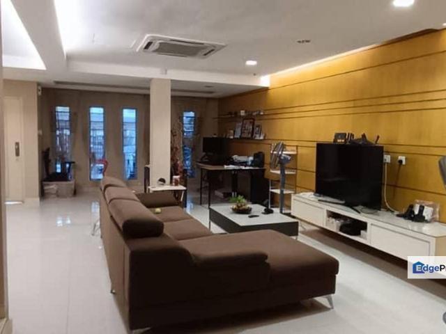 House for sale in Petaling, Subang Jaya