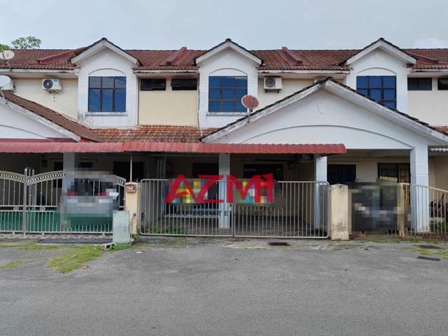 Terraced House for sale in Long Miri, Sarawak