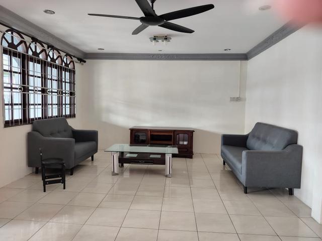 Terraced House for rent in Kuching