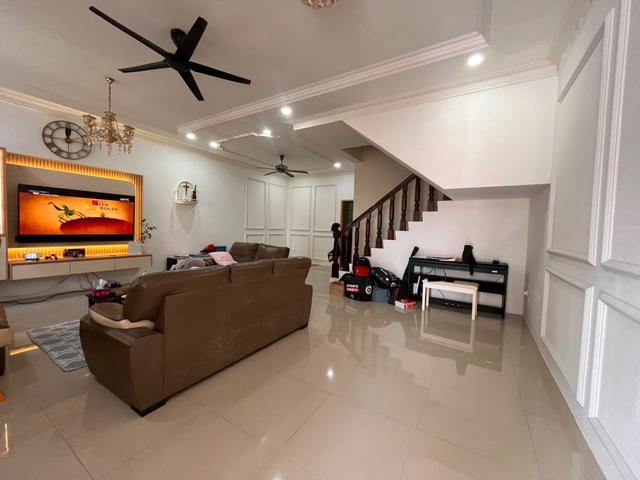 Terraced House for sale in Samarahan, Kota Samarahan