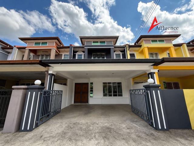 Terraced House for sale in Samarahan, Kota Samarahan