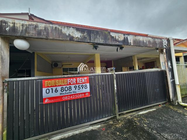 House for rent in Siniawan