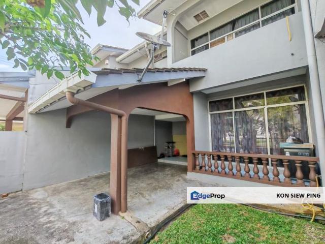 House for sale in Kuching