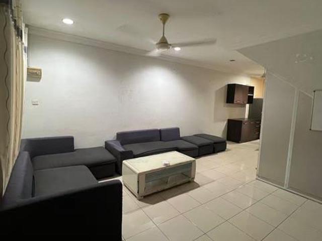Terraced House for rent in Bintulu