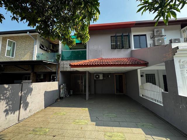 Terraced House for sale in Kuala Lumpur, Country Heights Damansara