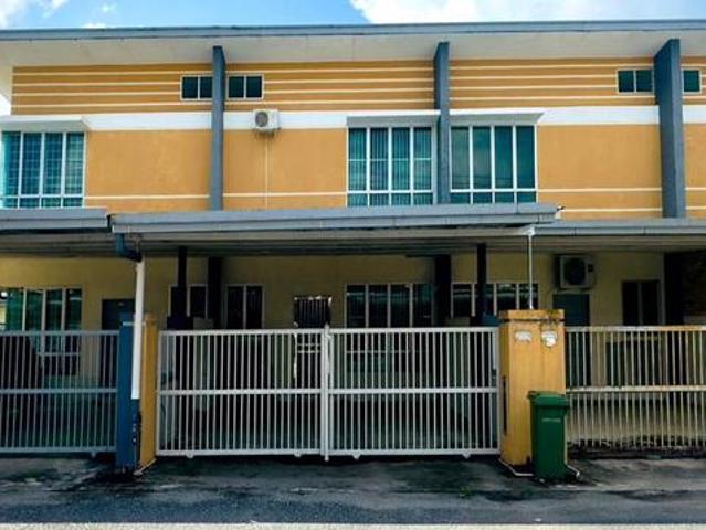 Terraced House for sale in Sibu Laut, Sarawak