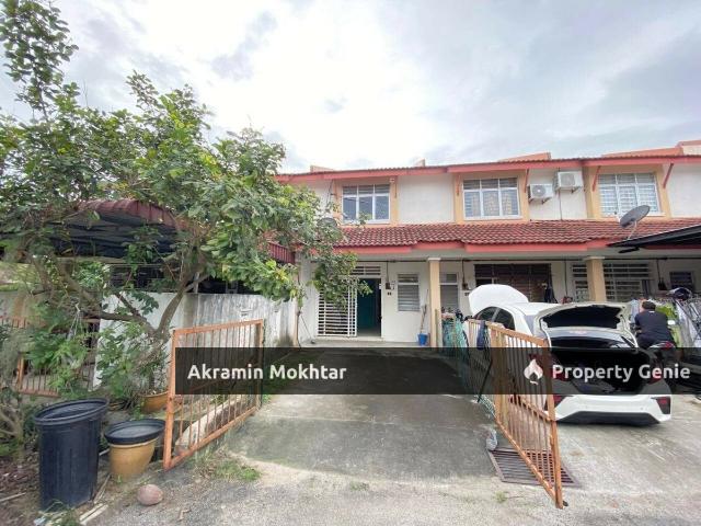 Terraced House for sale in Tanjong Sepat, Selangor