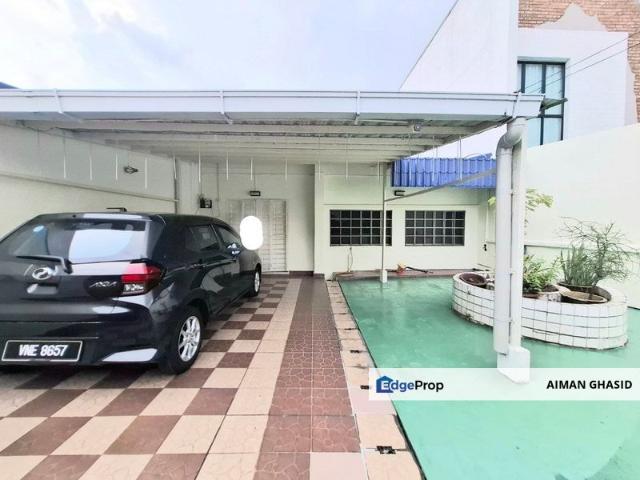 House for sale in Petaling, Damansara Damai