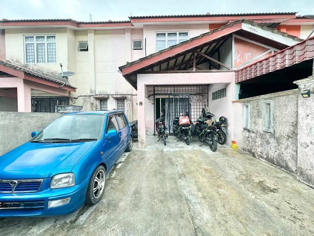 Terraced House for sale in Selayang, Selangor