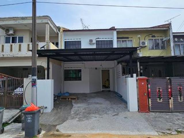 Terraced House for sale in Ulu Tiram, Johor