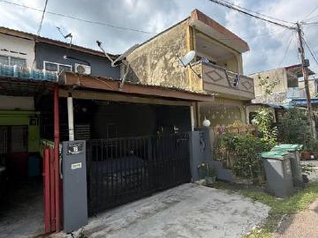 Terraced House for sale in Kluang
