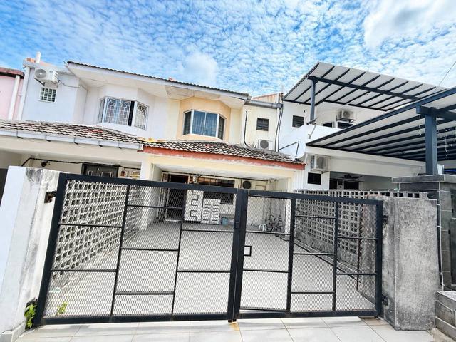 Terraced House for sale in Petaling, Subang Jaya
