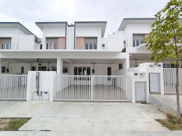 Terraced House for sale in Sendayan Village, Negeri Sembilan