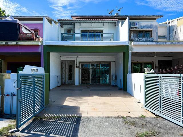 Terraced House for sale in Nilai, Negeri Sembilan