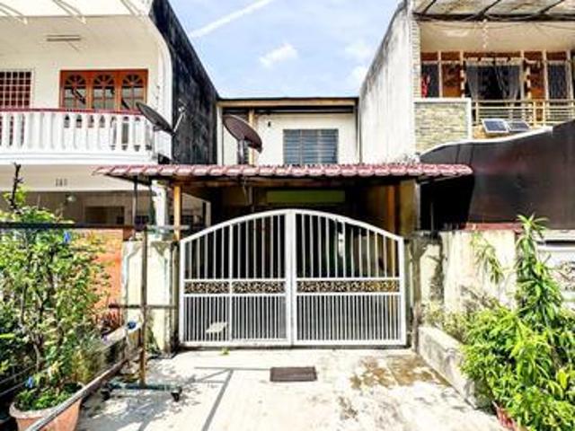 Terraced House for sale in Petaling, Damansara Damai