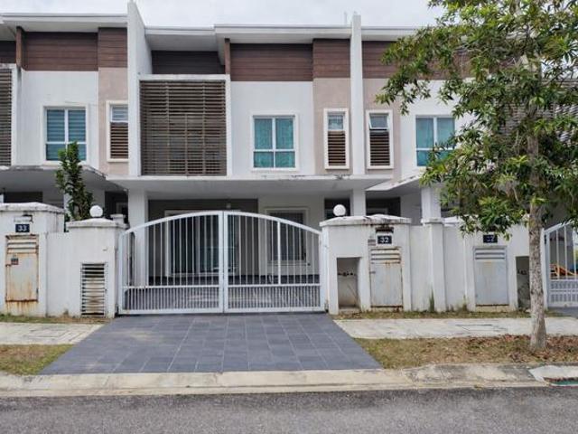 Terraced House for sale in Sendayan Village, Negeri Sembilan