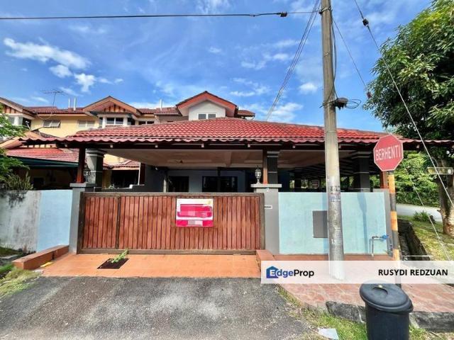 House for sale in Kajang, Langat