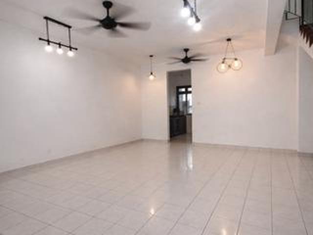 Terraced House for rent in Petaling, Alam Impian