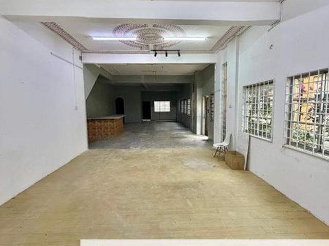 Shop for rent in Sendayan Village, Negeri Sembilan