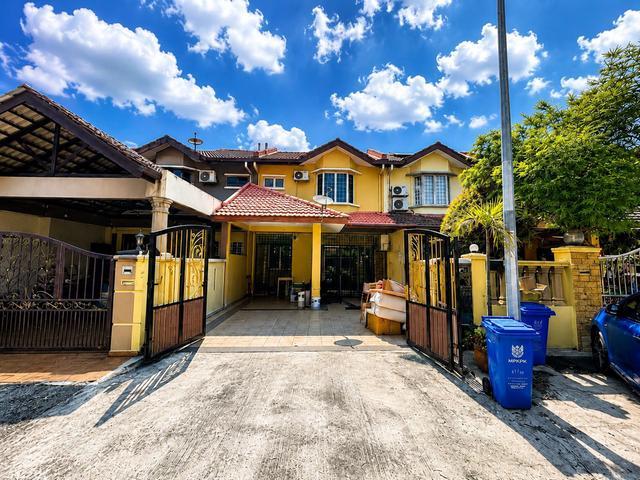 Terraced House for sale in Petaling, Damansara Damai